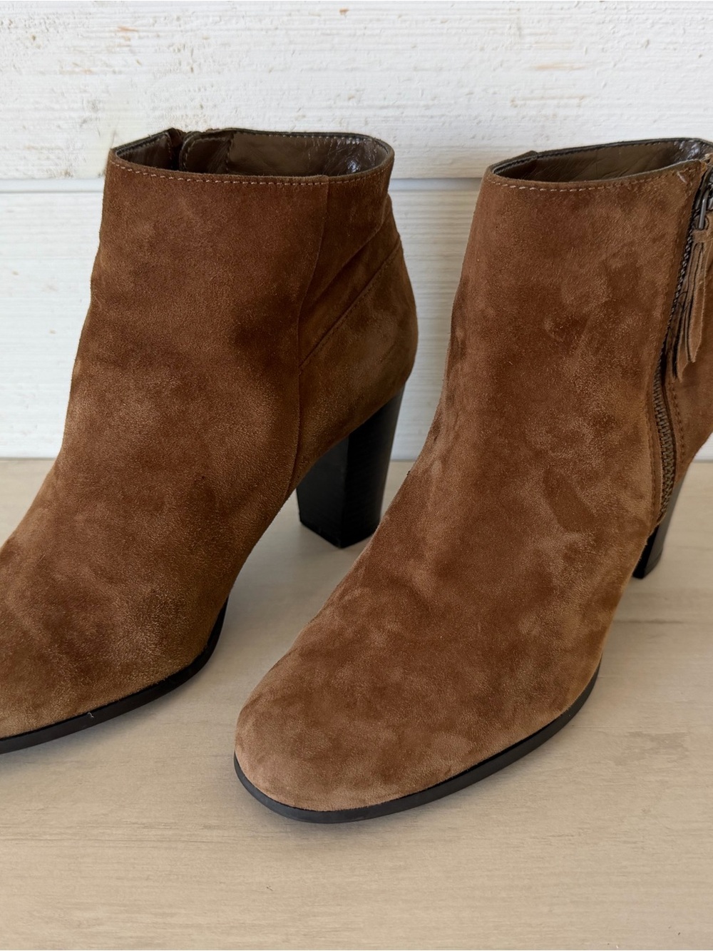 Cole Haan Grand 0S Davenport Bootie Brown Block Heel Suede Ankle Side Zip 7.5